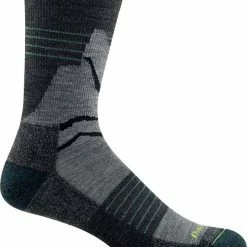 Darn Tough Men's Pinnacle Micro Crew Lightweight Cushion Socks